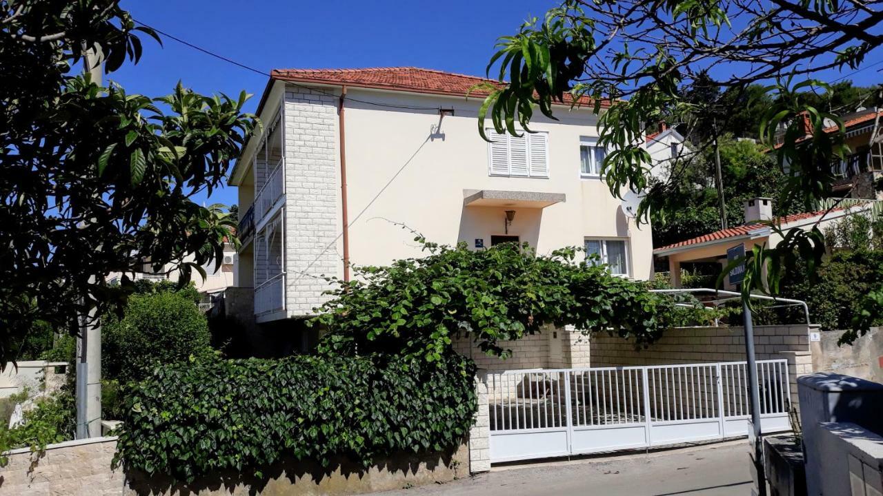 Apartment Ivo Trogir Exterior foto